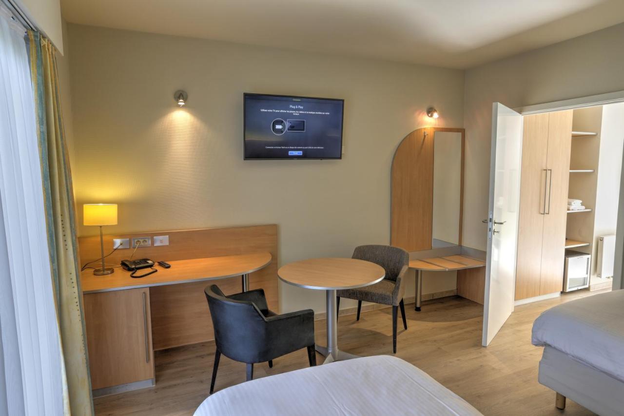 Hotel Du Vieux Cedre, Enghien-belgique 4*